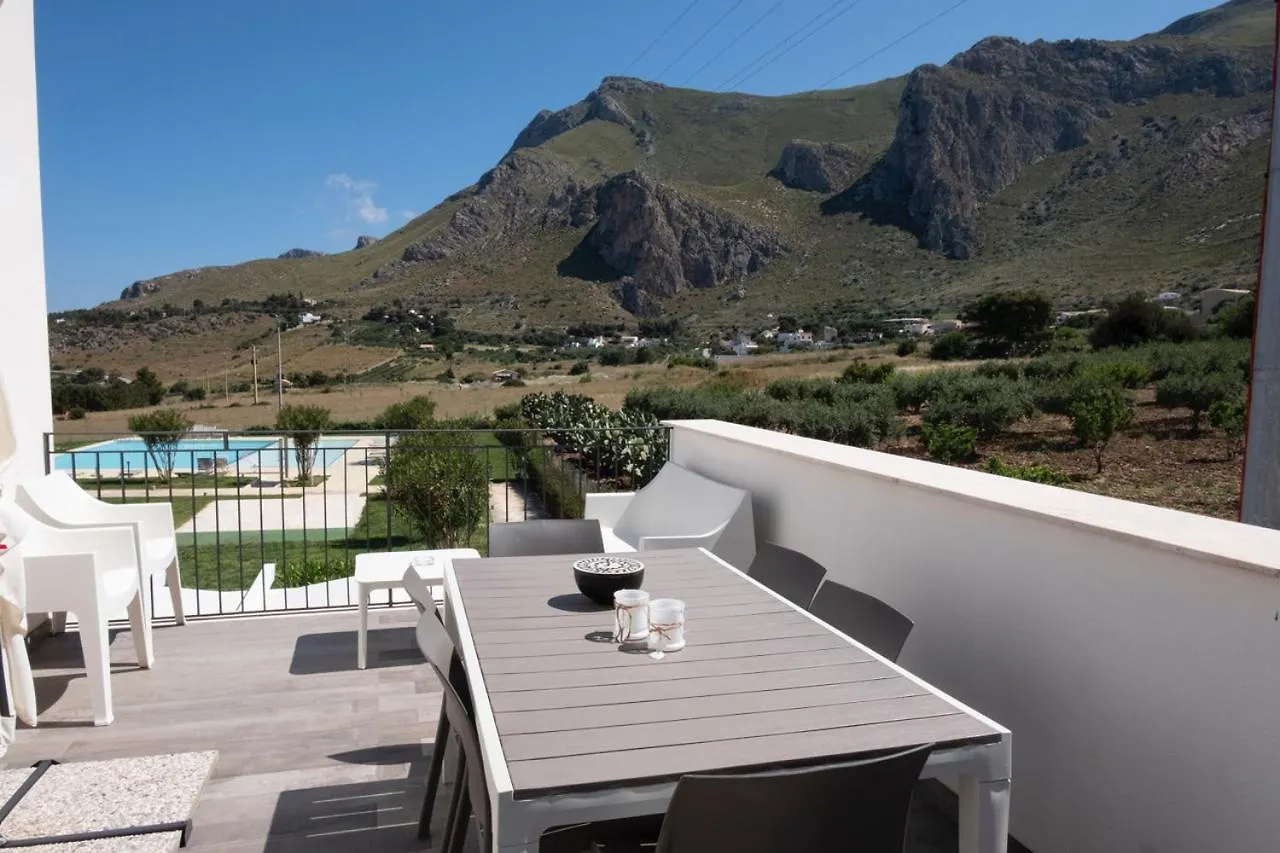 Casa Bambu Con Piscina A Macari Villa