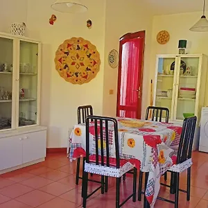 Casa Rosa 1 Piano Appartamento Isola Rossa